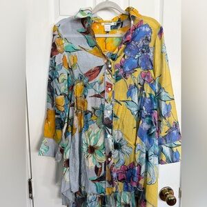 Feratelli Women’s Floral Button Down Shirt